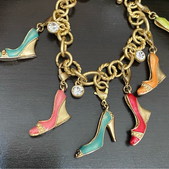 Vintage Unsigned Enamel Shoe Charm Bracelet - Picture 3 of 11